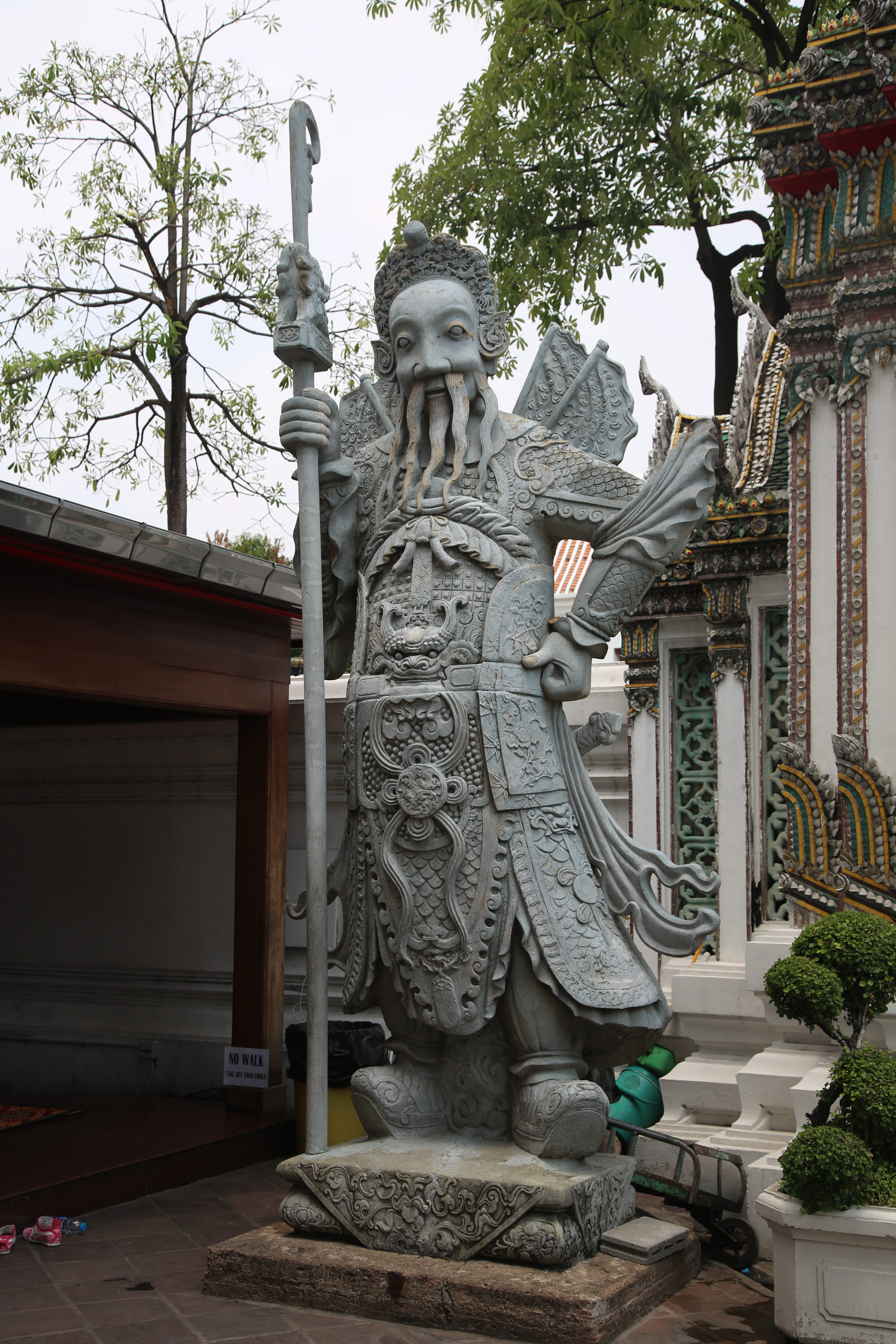 Statue in Wat Pho Bangkok