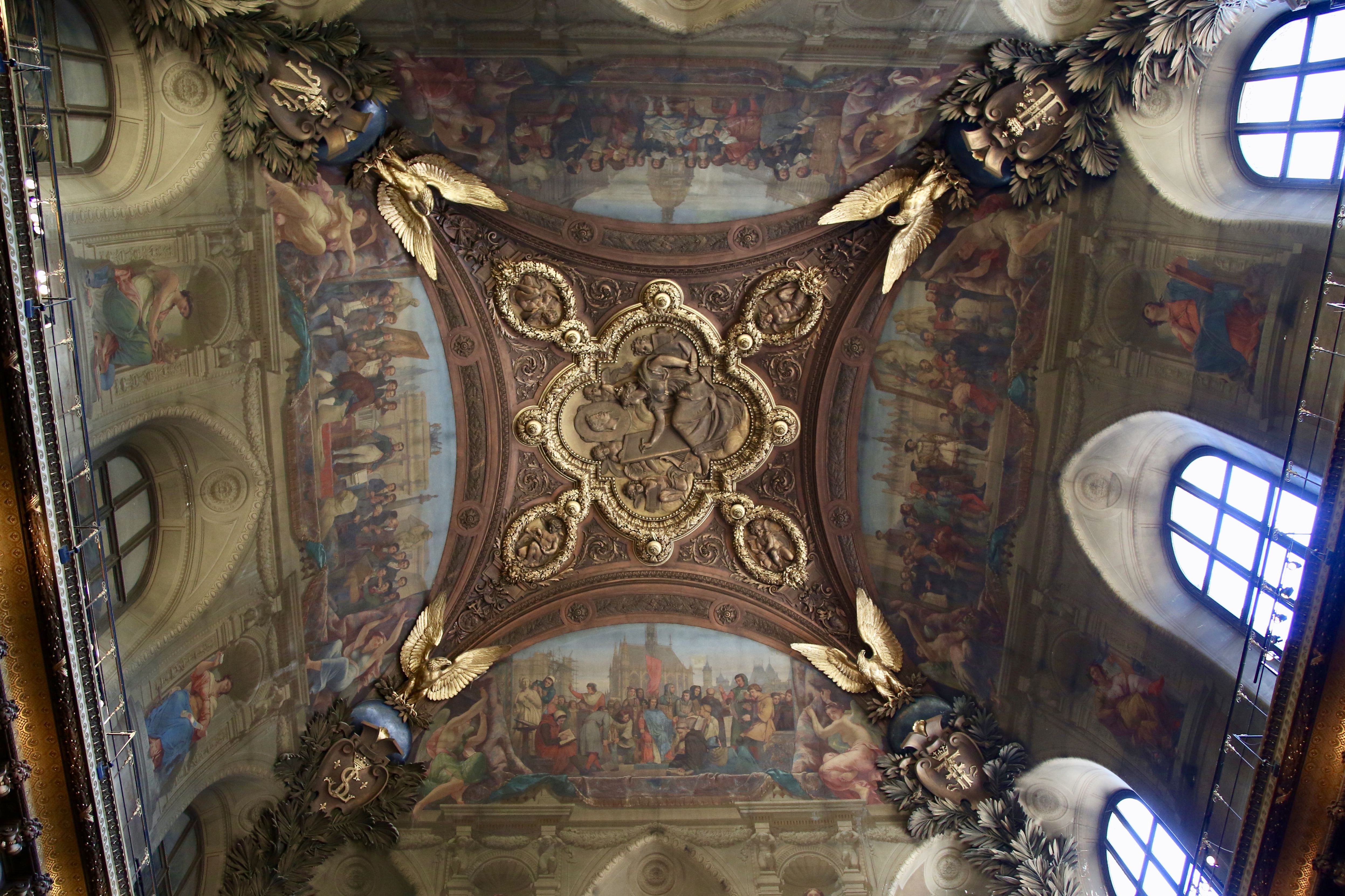 Ceiling painting in Louvre